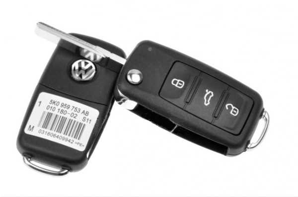 Как поменять батарейку в ключе тигуан
