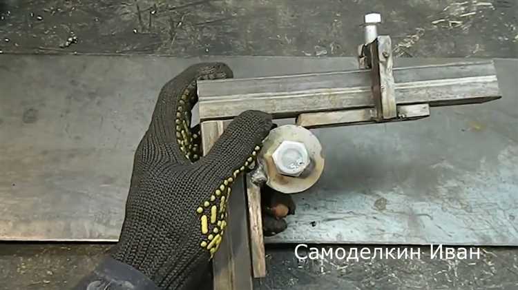 Пошаговая разборка рулевой рейки для доступа к сайлентблоку