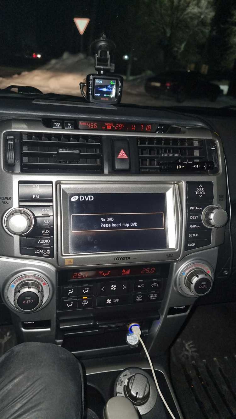 Как снять магнитолу тойота 4runner 130