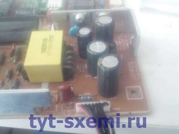 Чистка и замена термопасты на ключевых компонентах