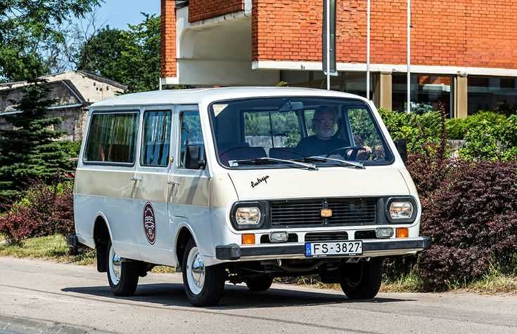 Кризис 1990-х: почему завод не смог адаптироваться к новым условиям