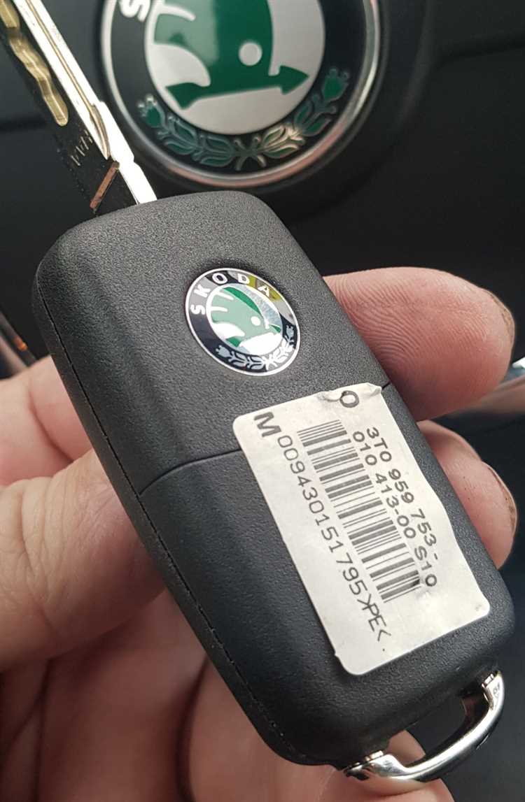 Какой тип батарейки используется в ключе Hyundai i40