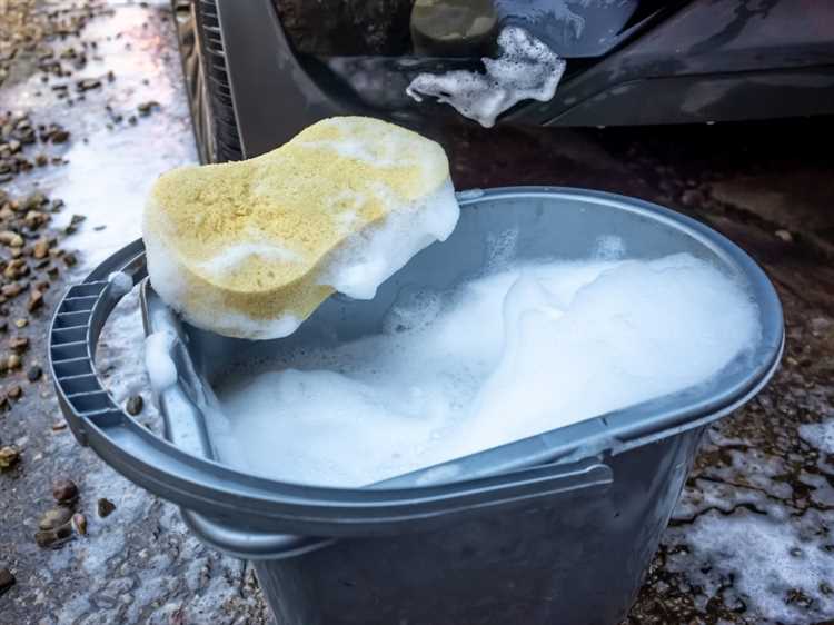 Пошаговая инструкция по очистке кузова от известкового налёта вручную