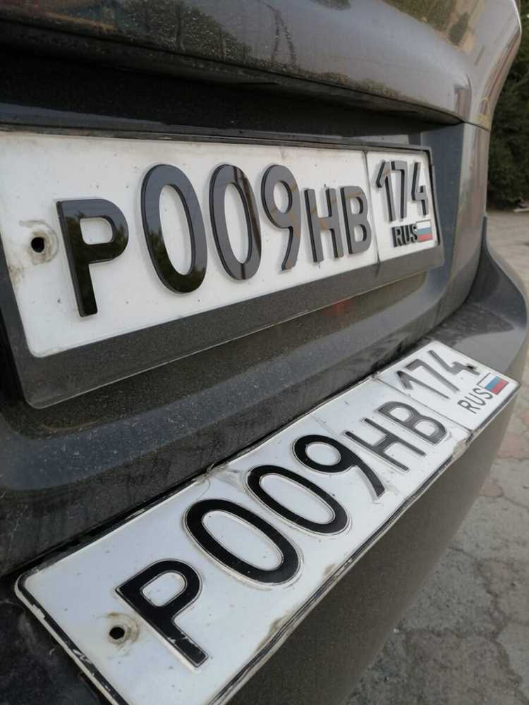 Почему номера машин называют именами
